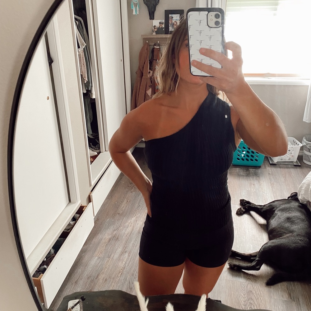 Off the shoulder sweater tank